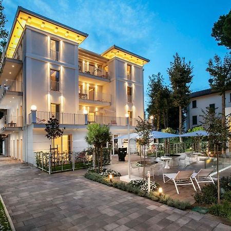 Elegance Riccione Lejlighedshotel Eksteriør billede