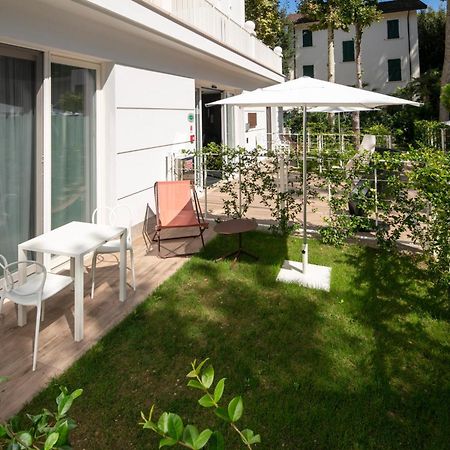 Elegance Riccione Lejlighedshotel Eksteriør billede