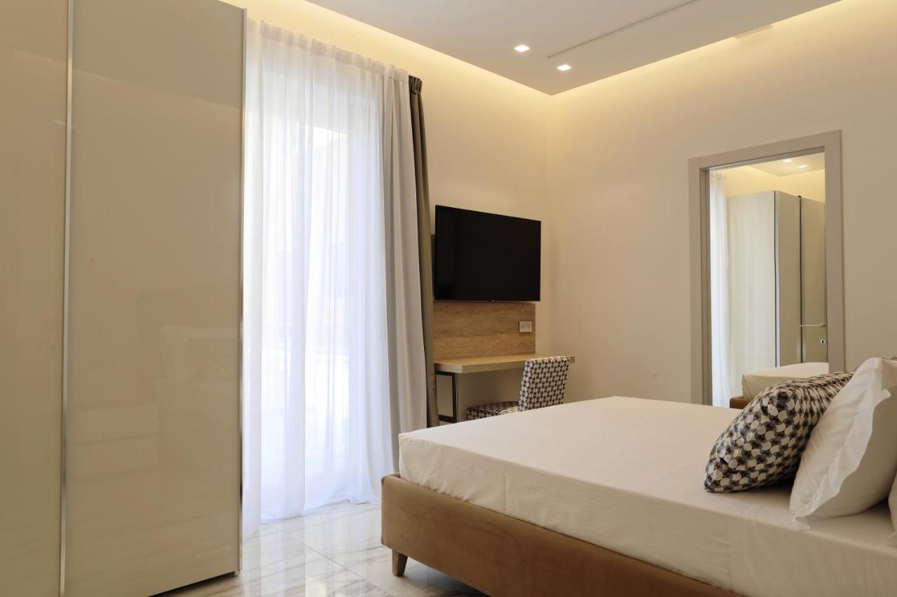 Elegance Riccione Lejlighedshotel Eksteriør billede