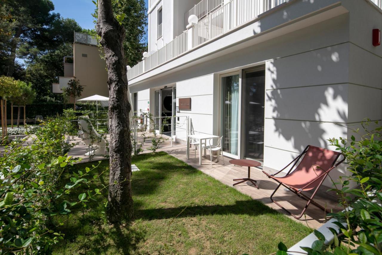 Elegance Riccione Lejlighedshotel Eksteriør billede