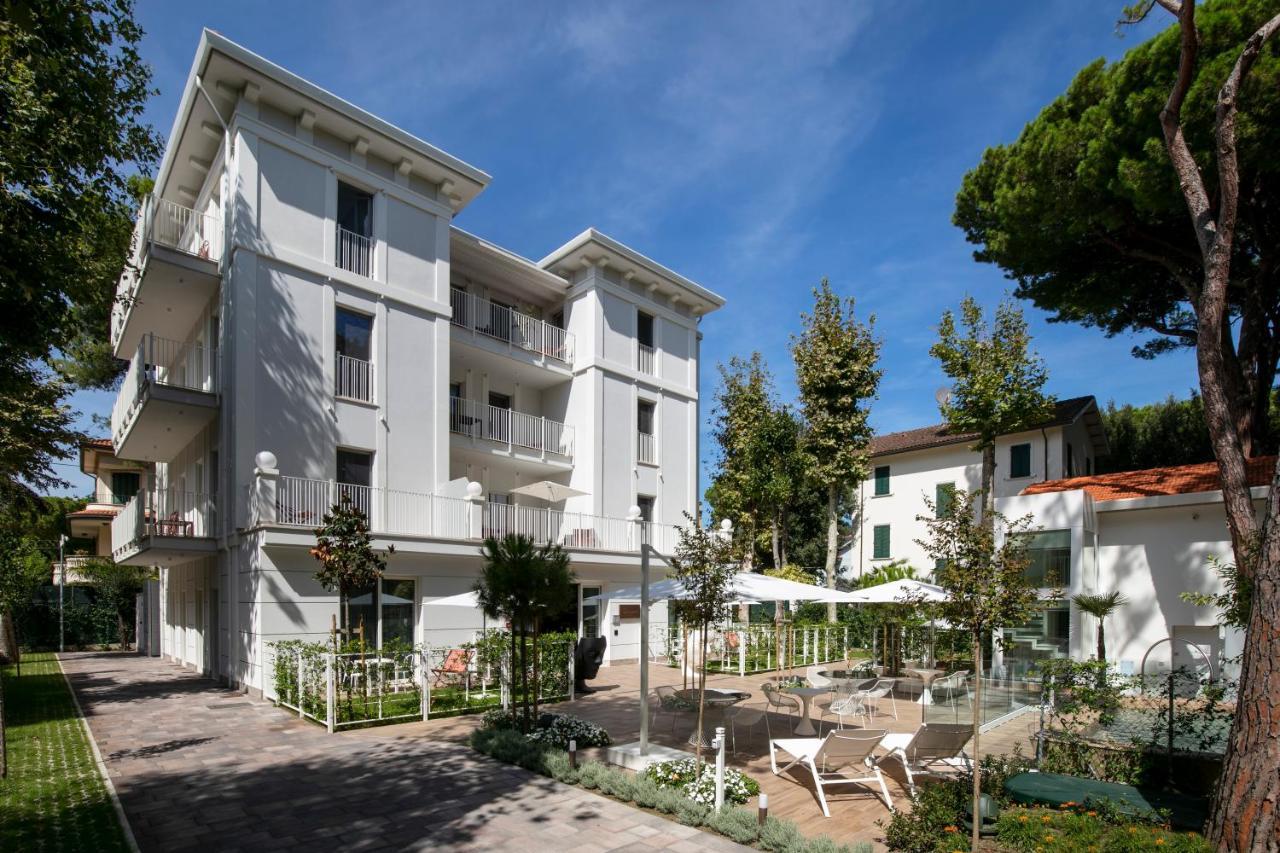Elegance Riccione Lejlighedshotel Eksteriør billede